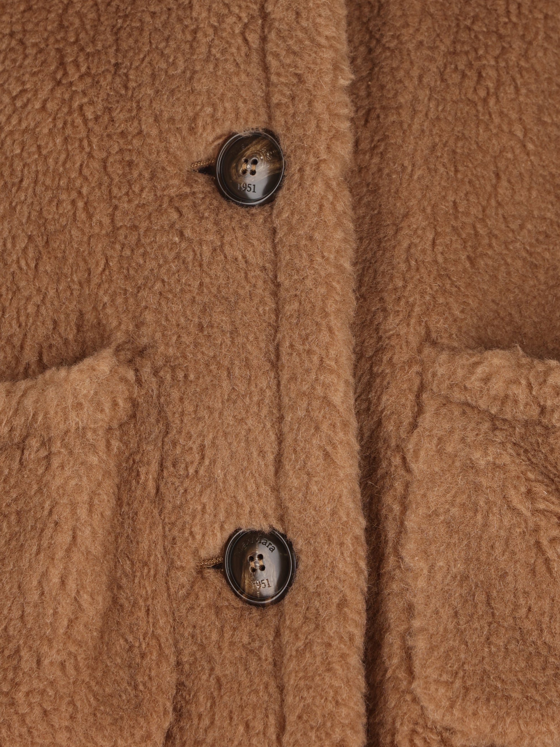 MAX MARA｜Cappa Corta Teddy in Cammello e Seta 画像3
